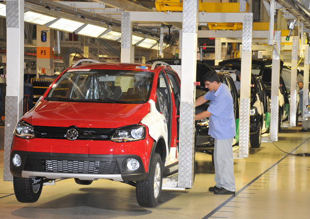 VW Brazil Sao Jose Plant Fox Assembly Line