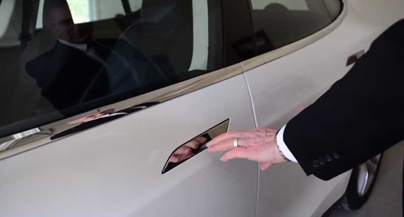 Consumer Reports and Edmunds both experienced problems with the door handles