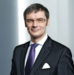 Dr. René Umlauft