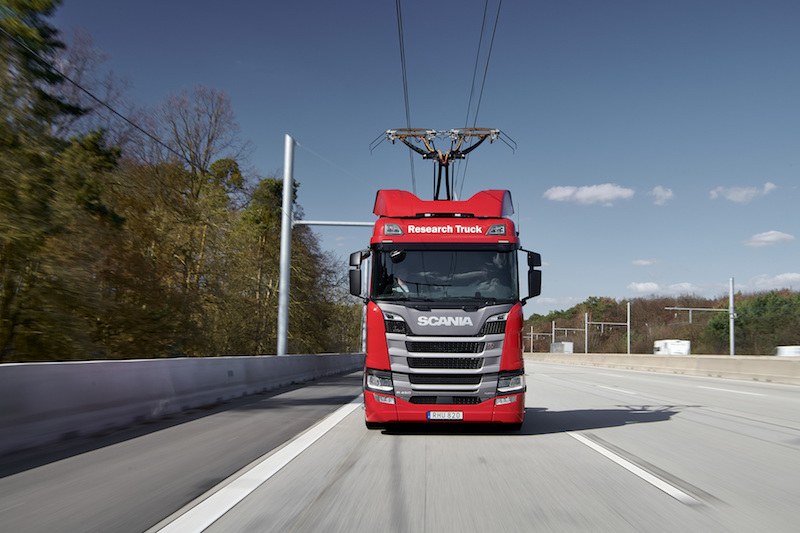 Scania-electric-truck-pantograph