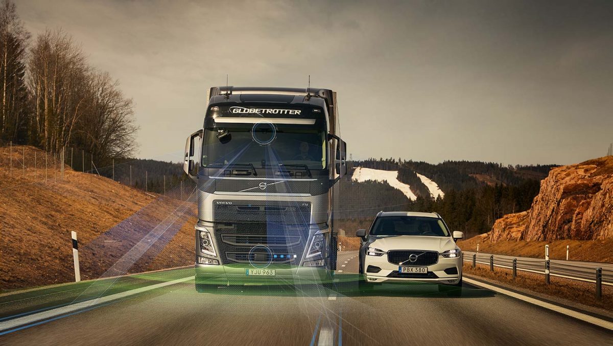 Volvo Trucks active safety